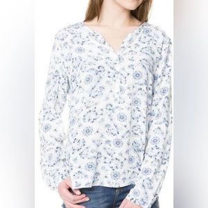 Lane Bryant Floral Long Sleeve Blouse Size 26/28